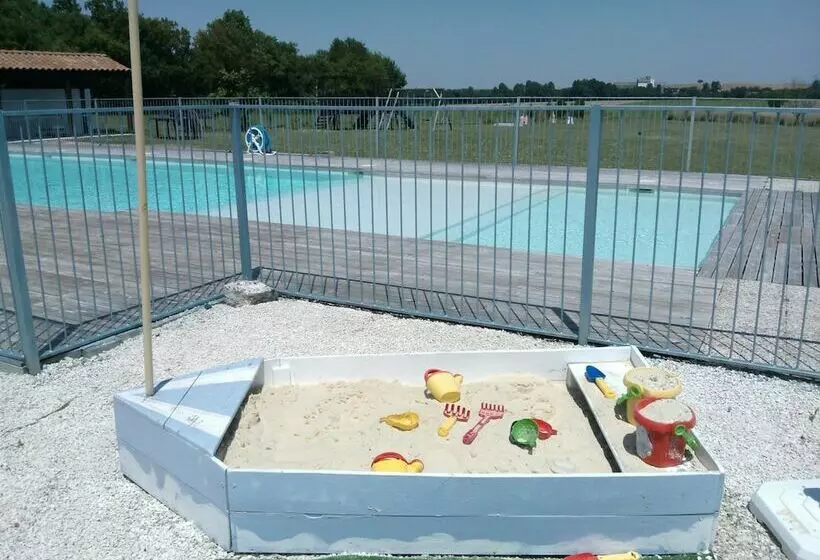 Majatalo Gite La Grange   Logis De La Croix