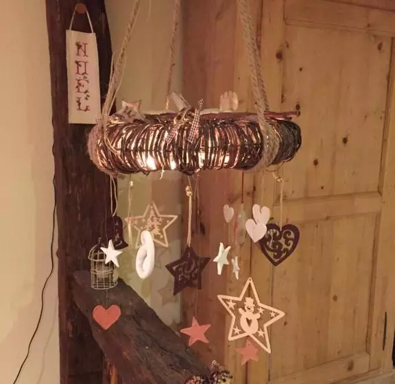 Aamiaismajoitus (B&B) Chambres D Hôtes L Ecrin Des Saveurs