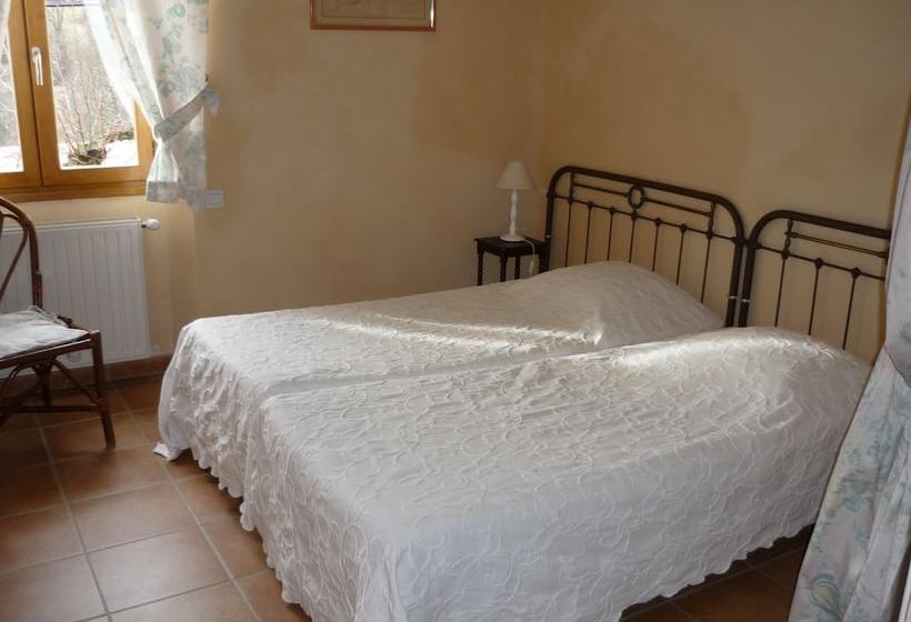 Bed and Breakfast Oustaou Des Moulieres