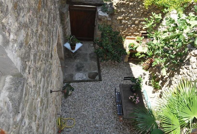 مبيت وإفطار Château De Bessas