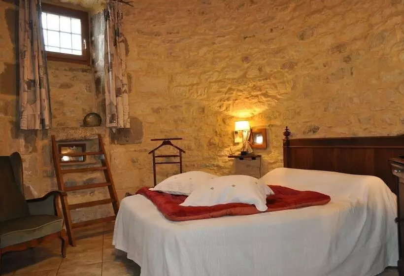 Aamiaismajoitus (B&B) Château De Bessas