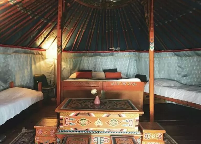 ホテル Les Yourtes à La Ferme Des Epis