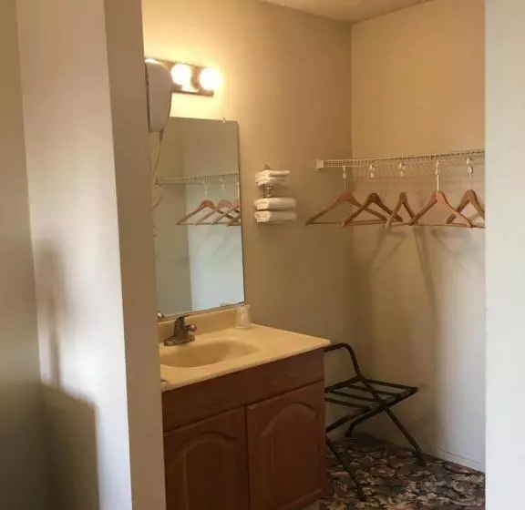 Retkeilymaja Grand Inn財神客棧