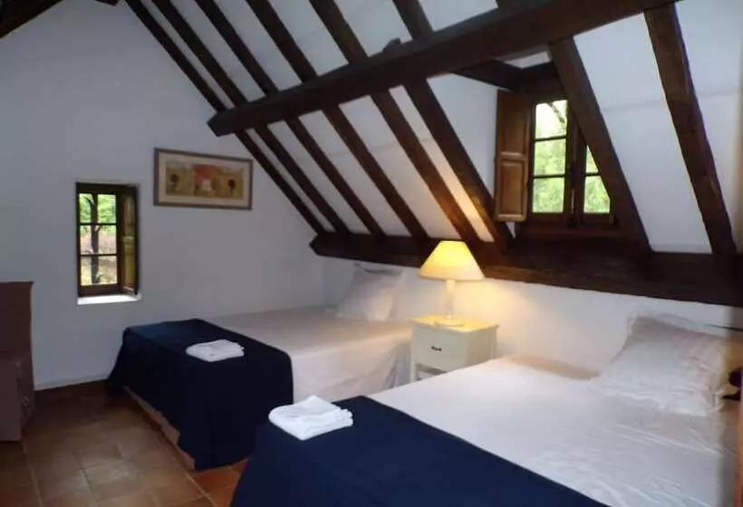 Aamiaismajoitus (B&B) Moulin De Bénédicty