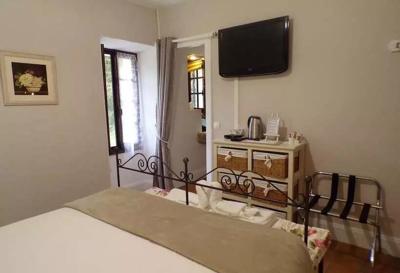 Aamiaismajoitus (B&B) Moulin De Bénédicty