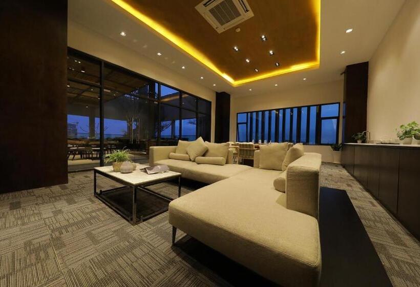 The View Serviced Residence 豪景日式酒店公寓