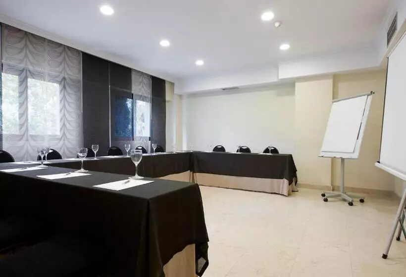 Apartamentos Th La Florida