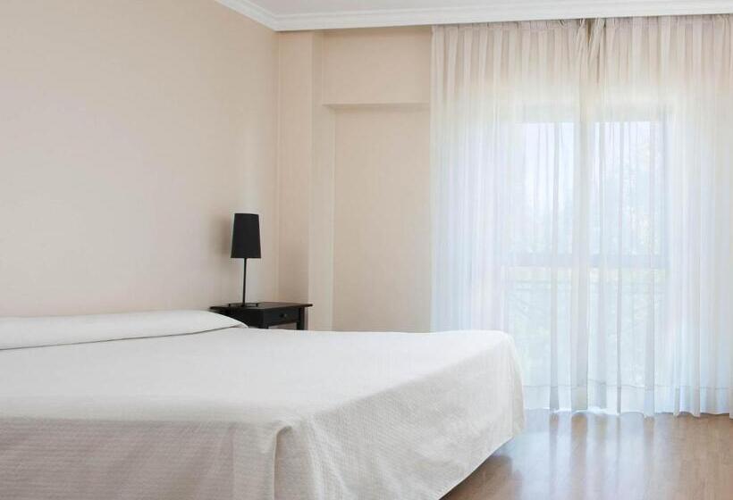 Apartamentos Th La Florida