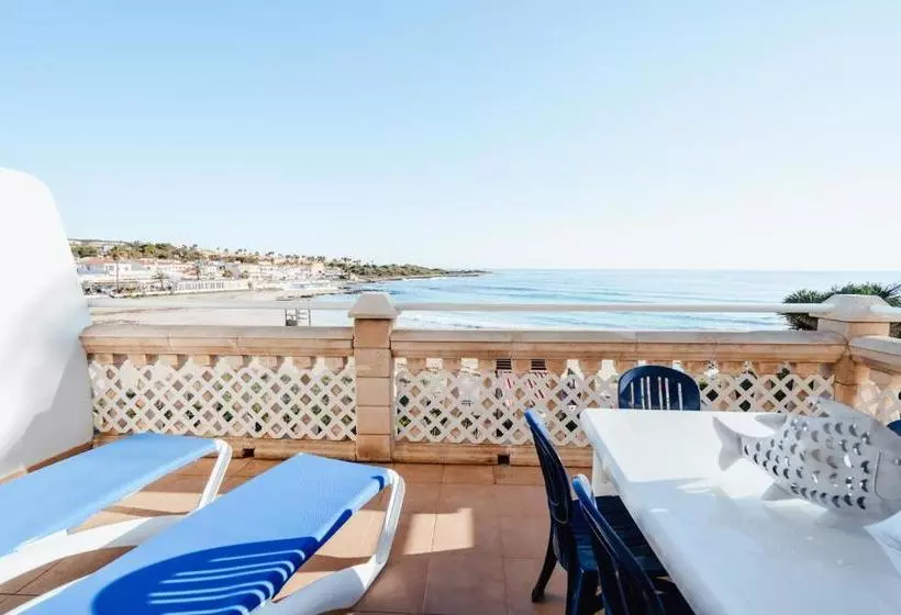 여관 Apartamentos Punta Prima Beach