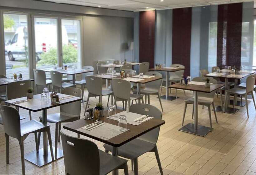 فندق Campanile Creil Villers Saint Paul