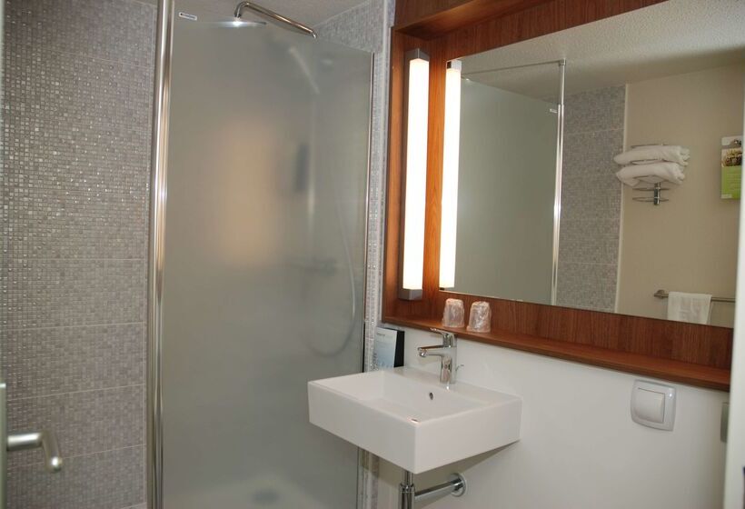 فندق Campanile Creil Villers Saint Paul