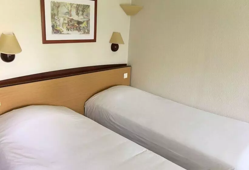 Отель Campanile Creil Villers Saint Paul