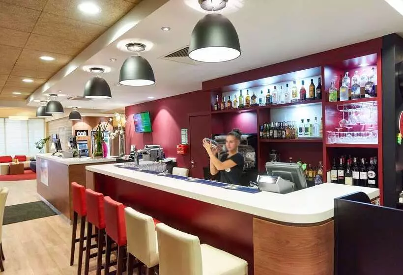 ホテル Campanile Krakow Old Town