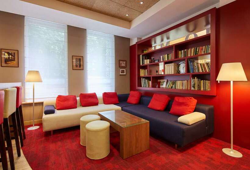 בית מלון כפרי Campanile Krakow Old Town