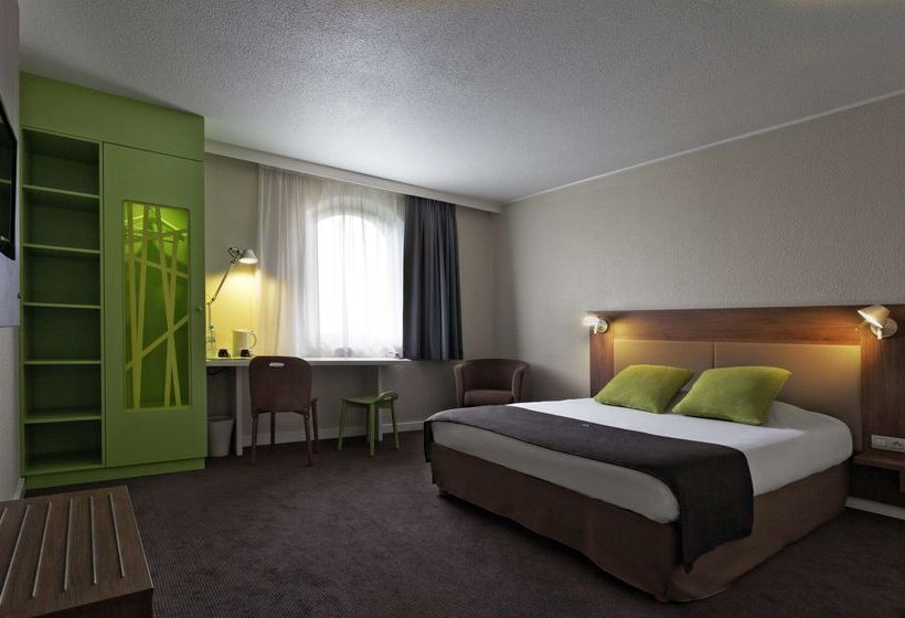 בית מלון כפרי Campanile Krakow Old Town