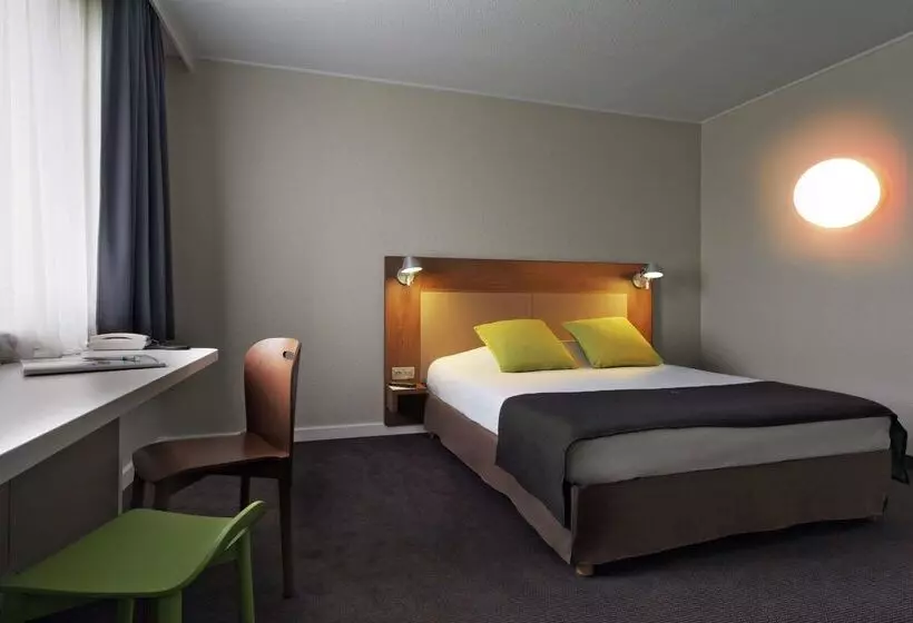 ホテル Campanile Krakow Old Town