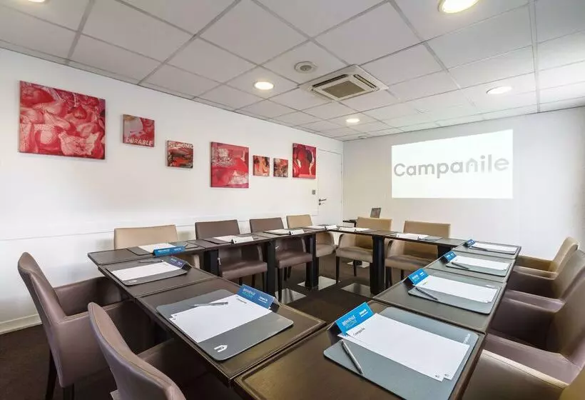 ホテル Campanile Lyon Bron Eurexpo