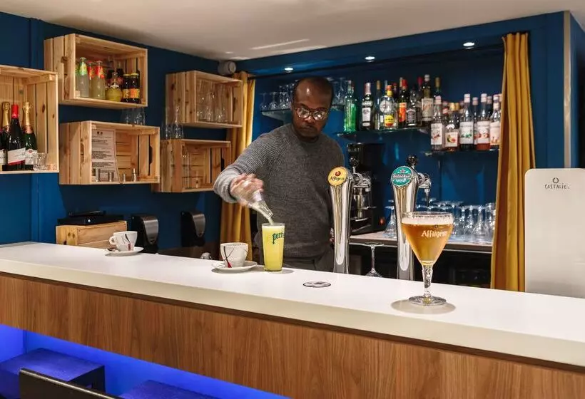 ホテル Campanile Lyon Bron Eurexpo