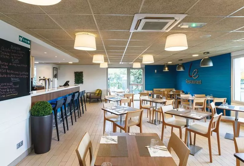 ホテル Campanile Lyon Bron Eurexpo