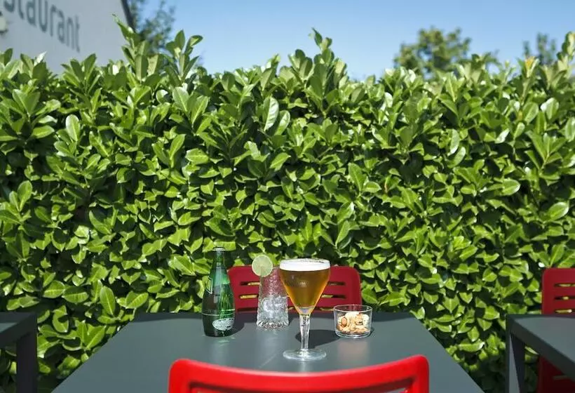 ホテル Campanile Lyon Bron Eurexpo