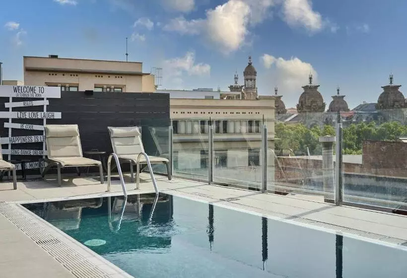 Отель Catalonia Born