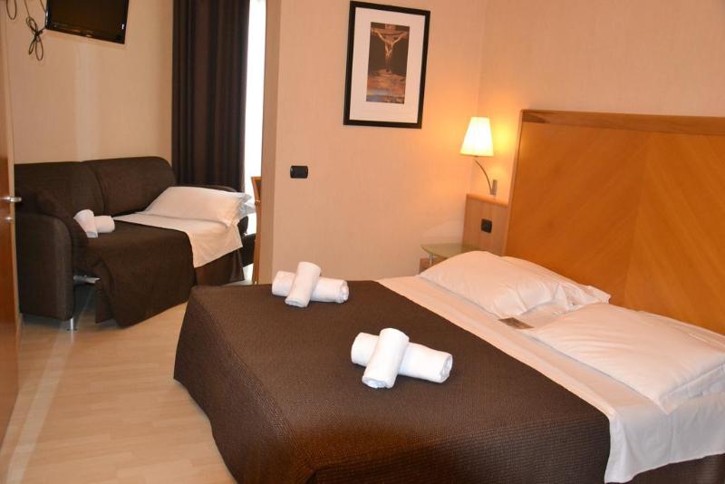 هتل Corallo Rimini