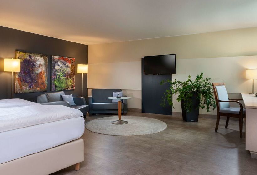 هتل Essential By Dorint Köln Junkersdorf