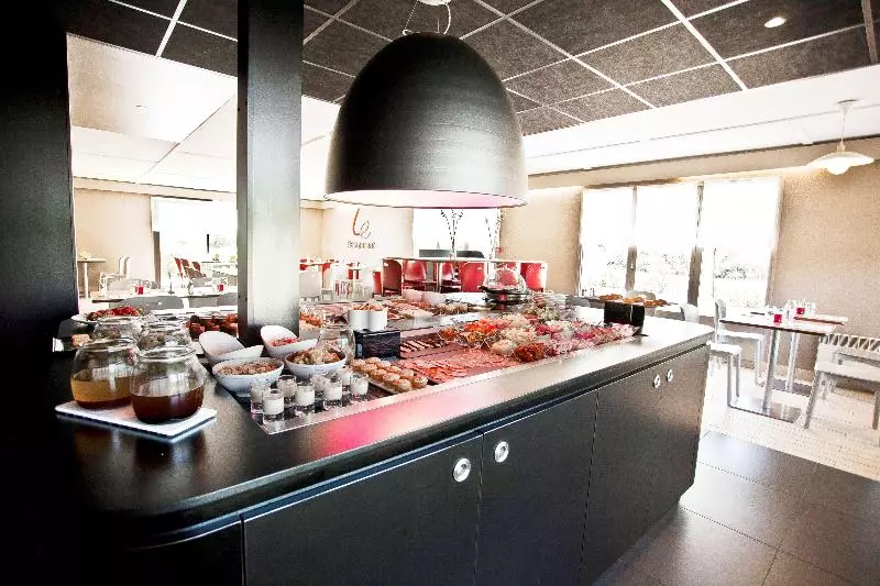 ホテル Grasse  Chateauneuf