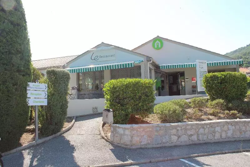 ホテル Grasse  Chateauneuf