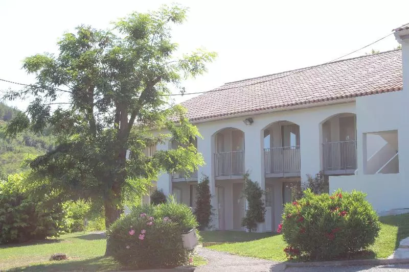 ホテル Grasse  Chateauneuf