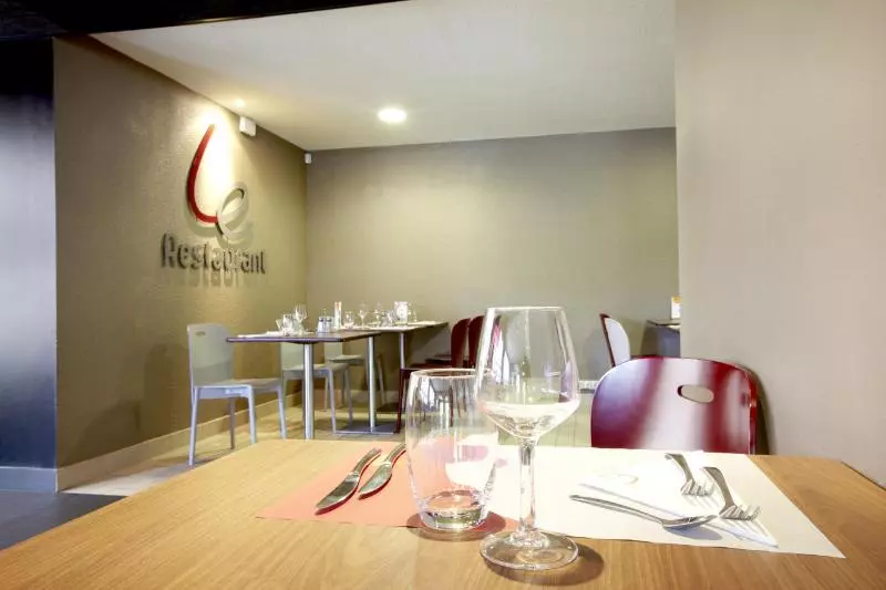 ホテル Grasse  Chateauneuf