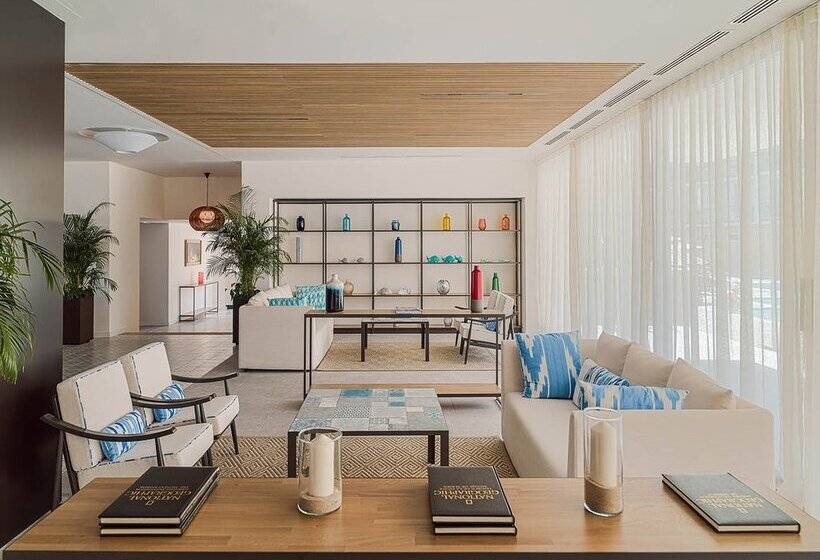 ホテル H10 Casa Del Mar