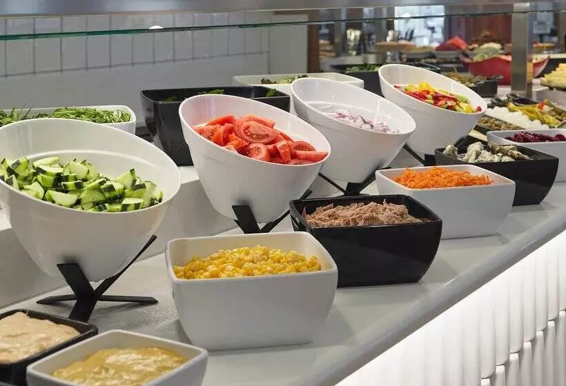 هتل H10 Casa Del Mar