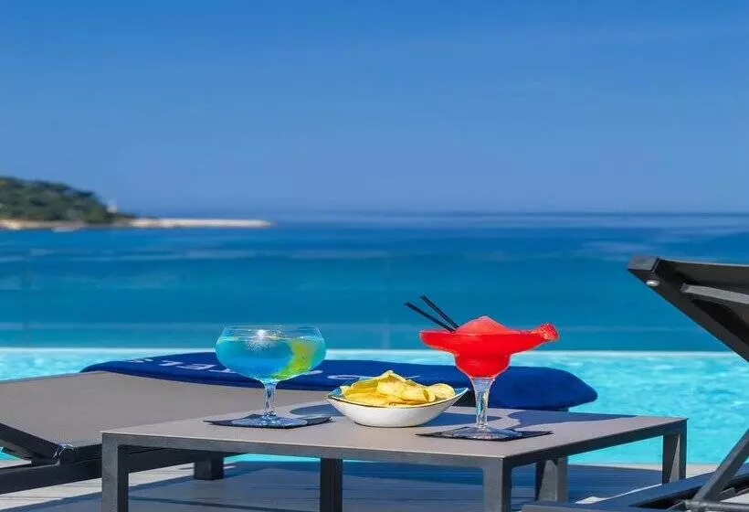 هتل H10 Casa Del Mar