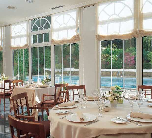 Отель Exe Peregrino