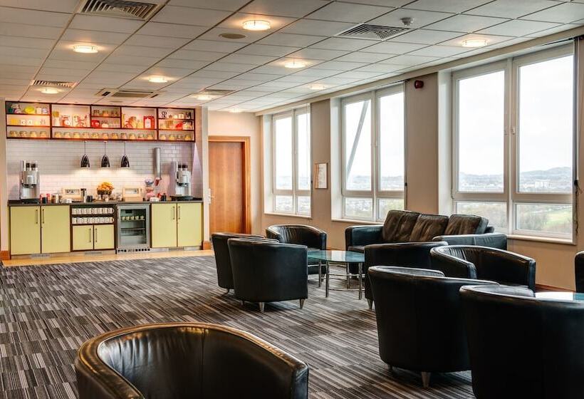 هتل Holiday Inn Edinburgh Zoo, An Ihg