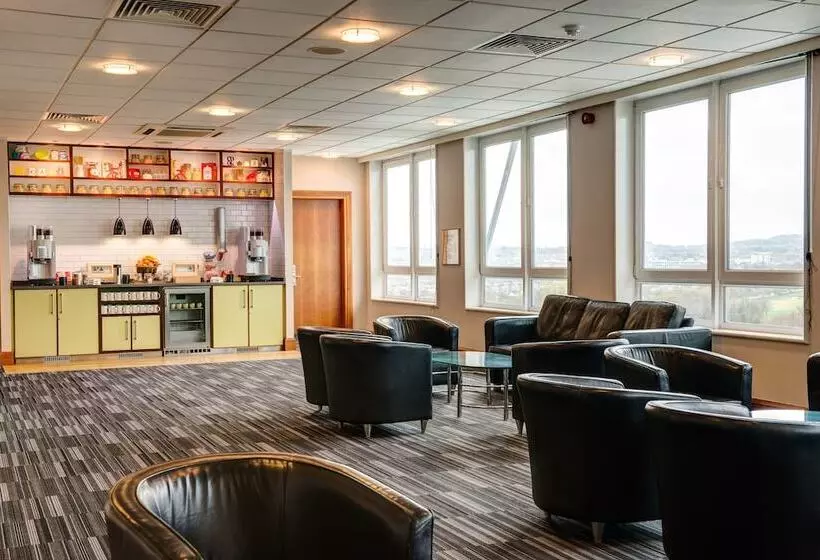 هتل Holiday Inn Edinburgh Zoo, An Ihg