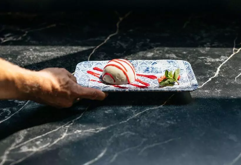 호텔 Kyriad Metz Centre   Restaurant Moze