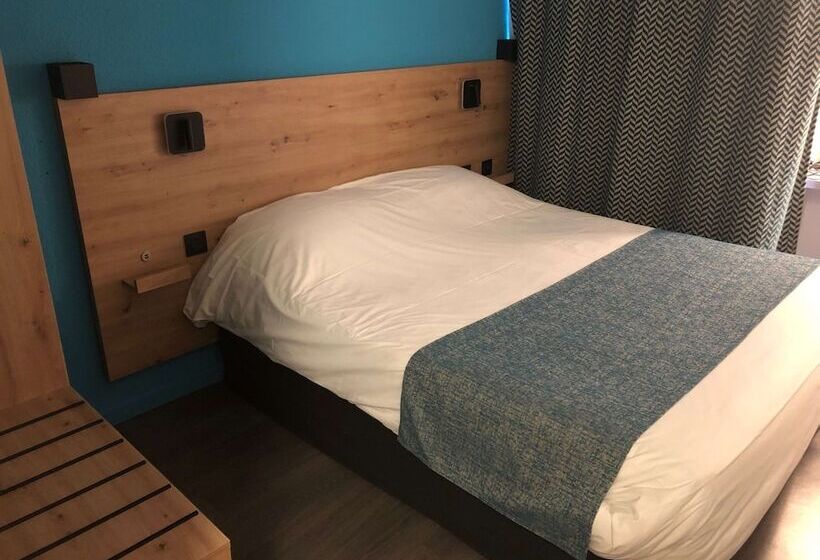 Hotel Kyriad Toulon Est Hyeres La Garde