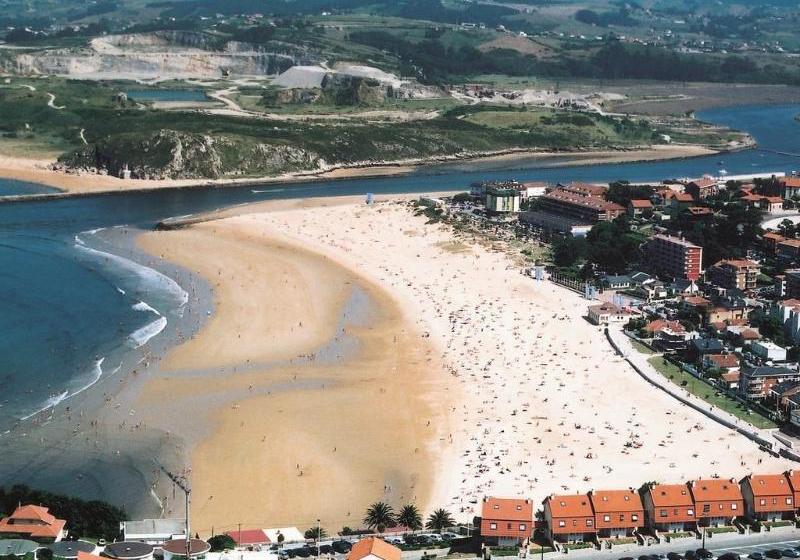 Hotel La Concha De Suances