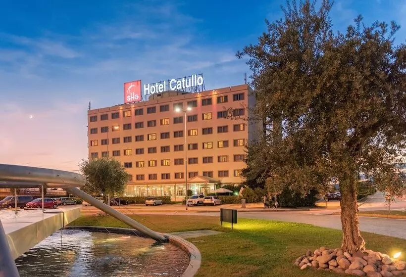 Отель Catullo