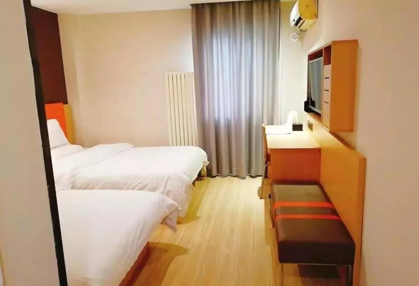 Hotelli 7 Days Premium  Jinan Second Ring East Road International Plaza