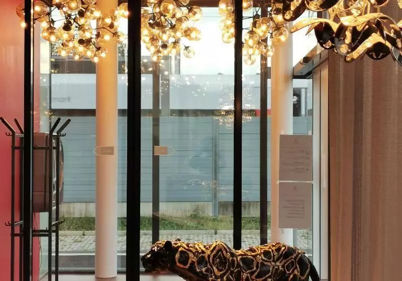 ホテル Amedia Express Graz Airport, Trademark Collection By Wyndham