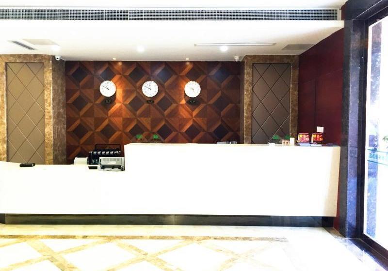 فندق Greentree Inn Jiangsu Zhenjiang West Zhongshan Road Railway Station North Square Express