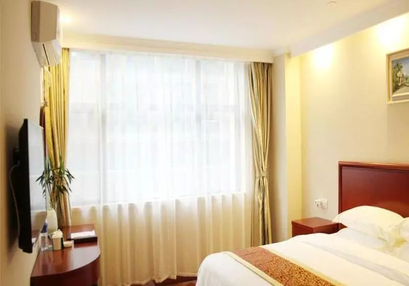 Hotelli Greentree Inn Nanchang East Beijing Road Nanchang University Express