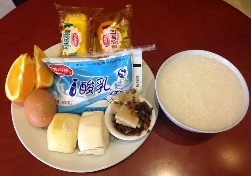 Hotelli Greentree Inn Nanchang East Beijing Road Nanchang University Express