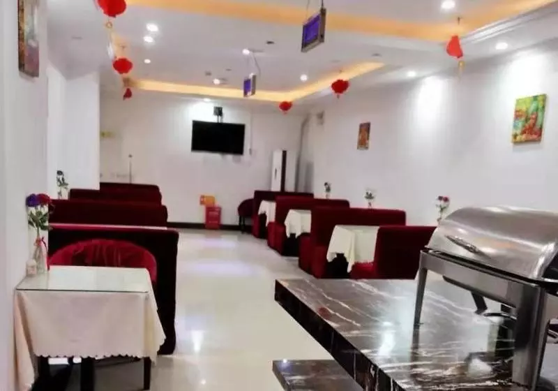 ホテル Greentree Inn Shanghai Chedun Film Park Songmin Road Express