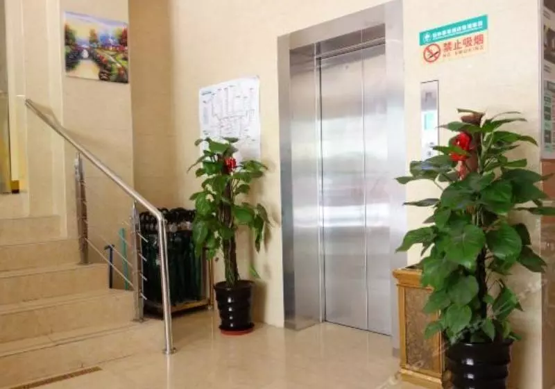 هتل Greentree Inn Shanghai Xintiandi Laoximen Subway Station Shell