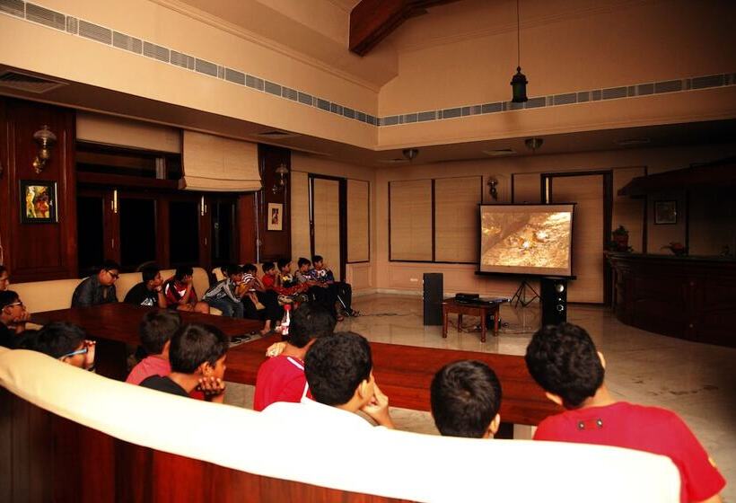 호텔 The Bagh   A Forest Retreat Kanha