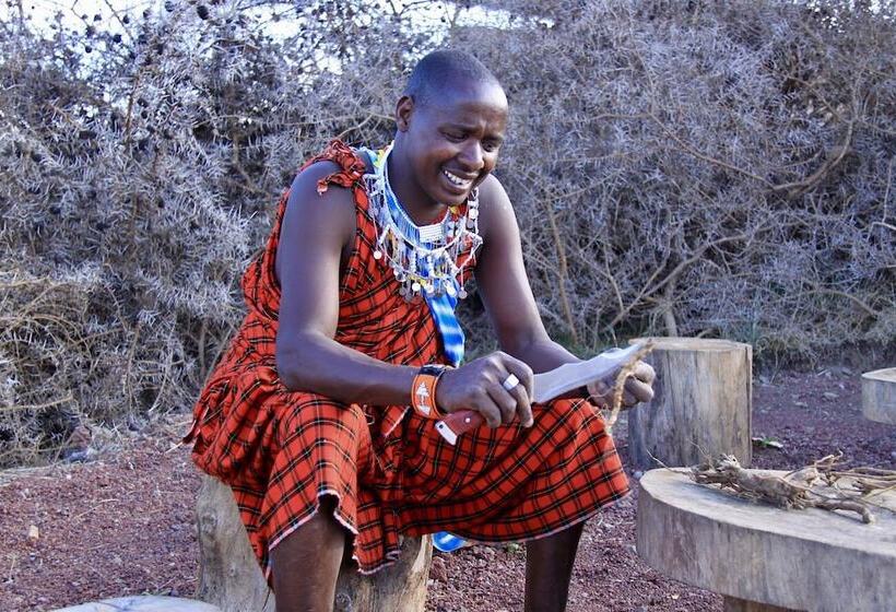 هتل Osiligilai Maasai Lodge